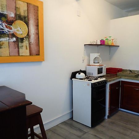 Simberts Apartments Maya Beach Dış mekan fotoğraf