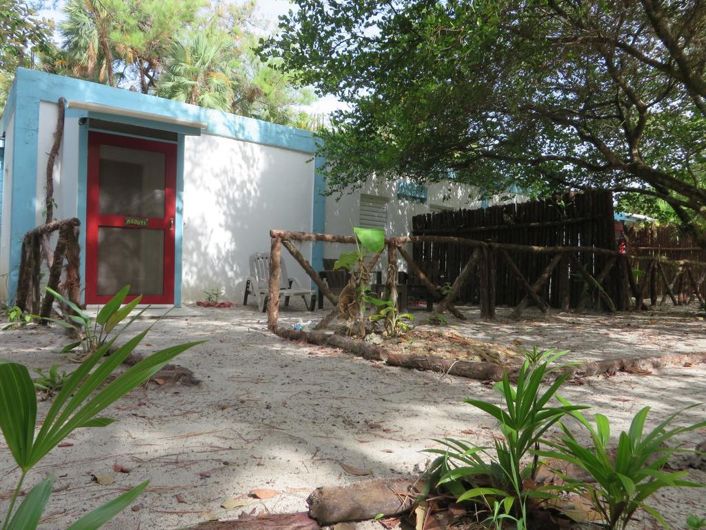 Simberts Apartments Maya Beach Oda fotoğraf