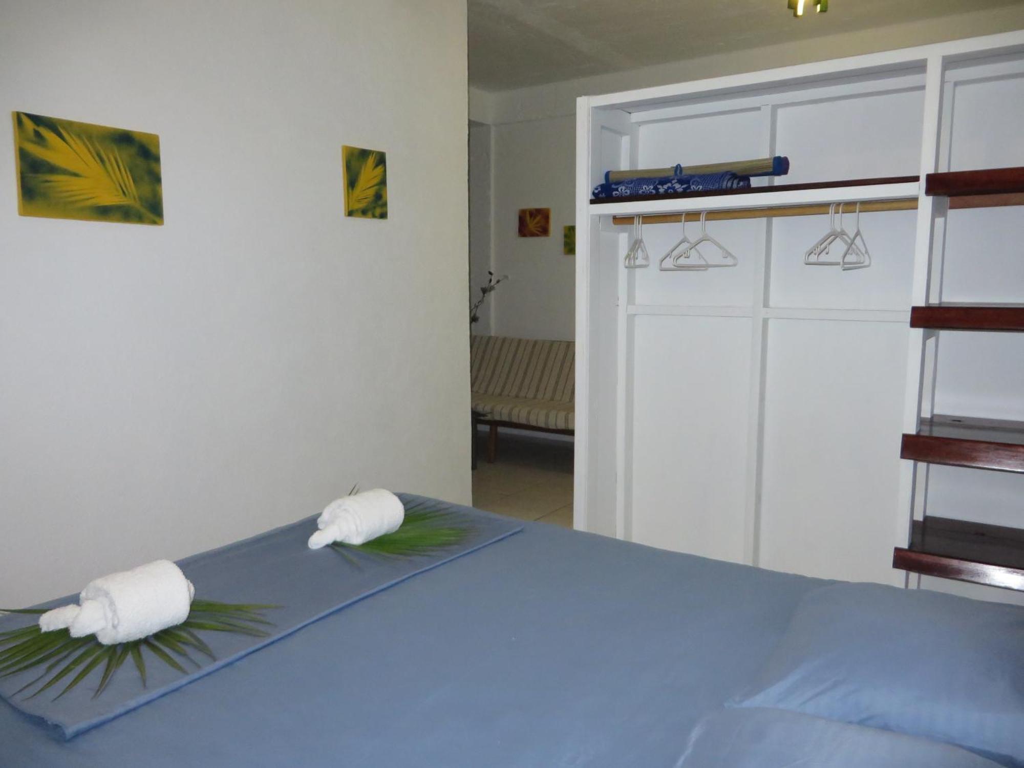 Simberts Apartments Maya Beach Oda fotoğraf