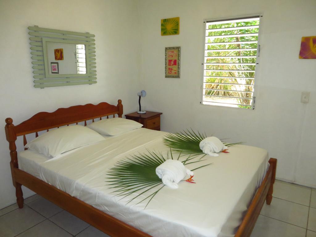 Simberts Apartments Maya Beach Dış mekan fotoğraf