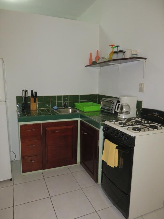 Simberts Apartments Maya Beach Dış mekan fotoğraf