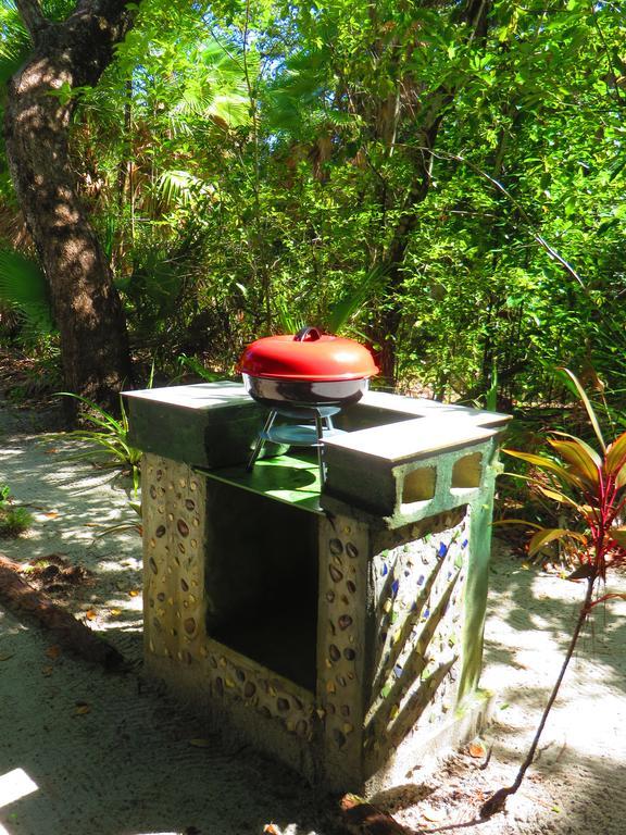 Simberts Apartments Maya Beach Dış mekan fotoğraf
