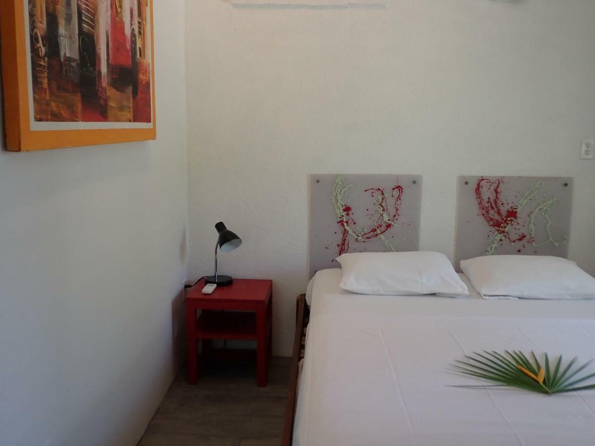 Simberts Apartments Maya Beach Dış mekan fotoğraf