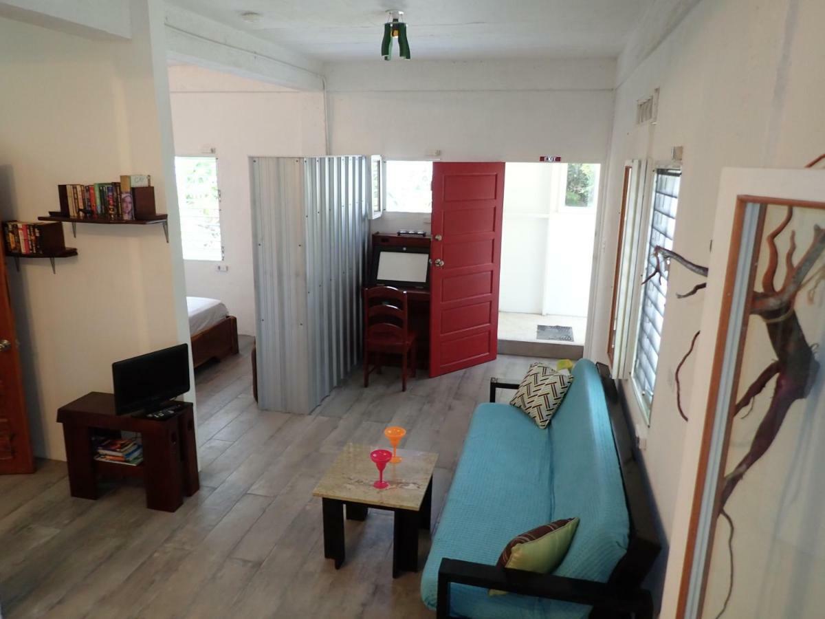 Simberts Apartments Maya Beach Dış mekan fotoğraf