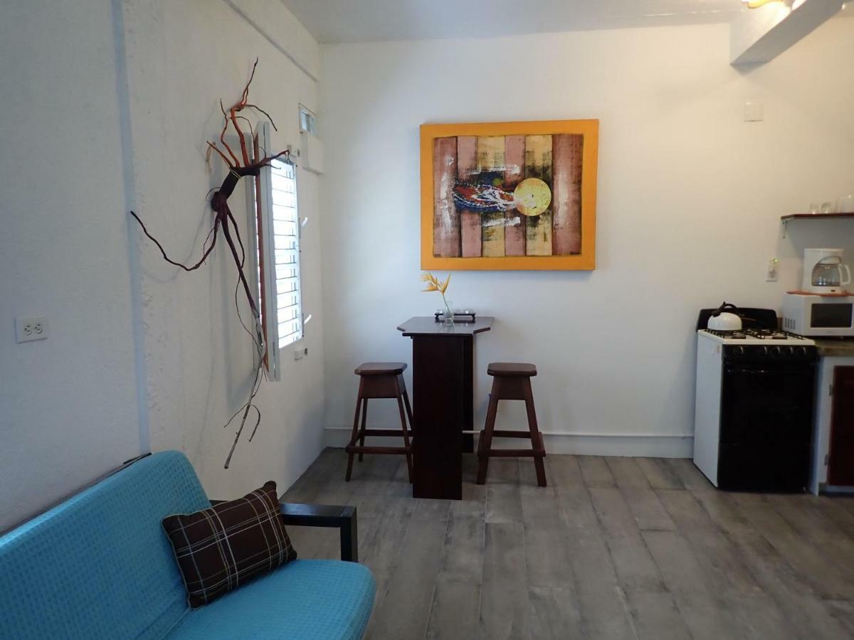 Simberts Apartments Maya Beach Dış mekan fotoğraf
