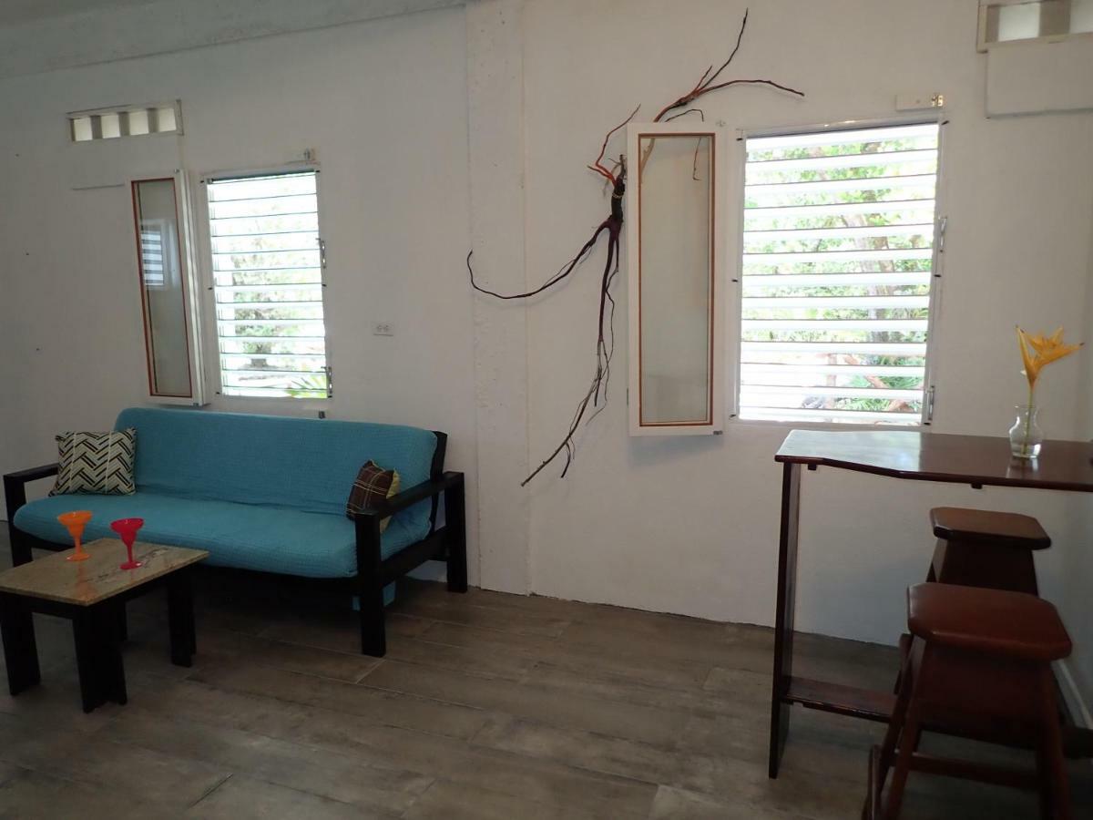 Simberts Apartments Maya Beach Dış mekan fotoğraf